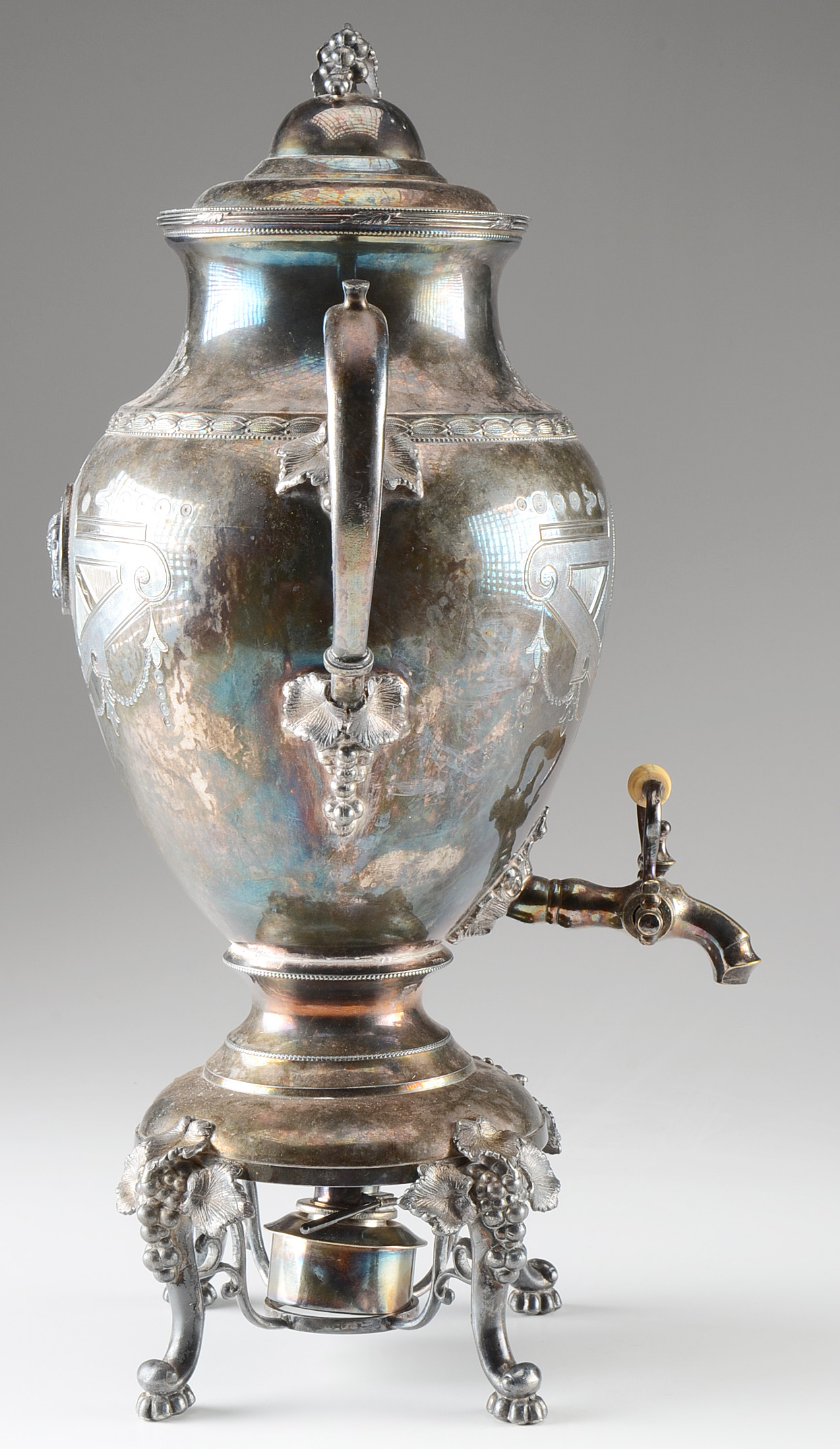 Vintage Meriden Silver Plate Coffee Urn with Sterno EBTH