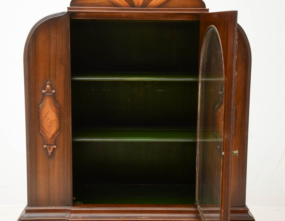 Art Deco China Cabinet | EBTH