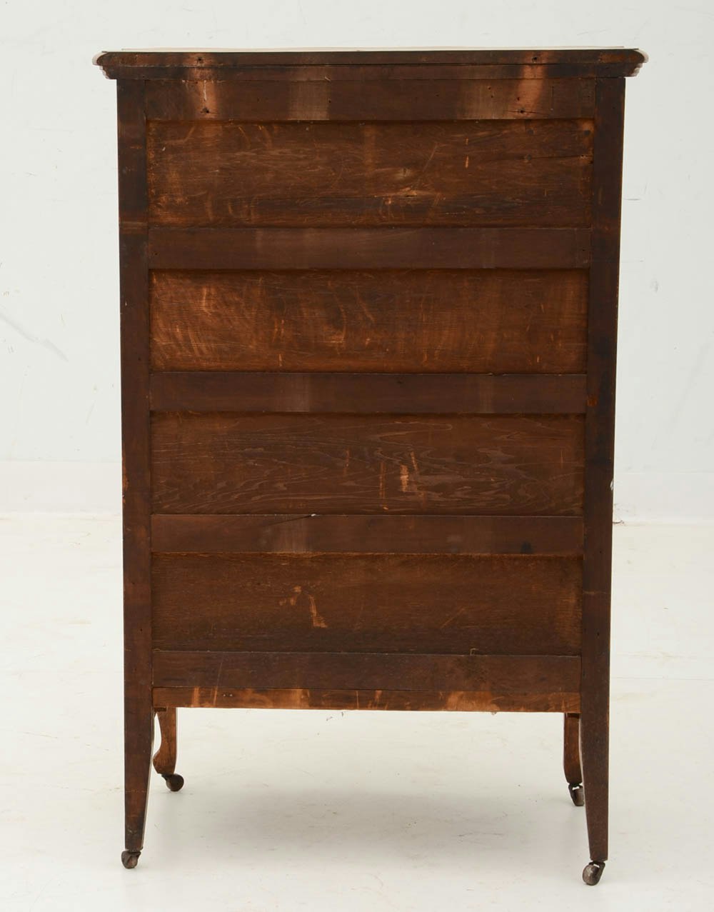 Antique Birdseye Maple Dresser | EBTH