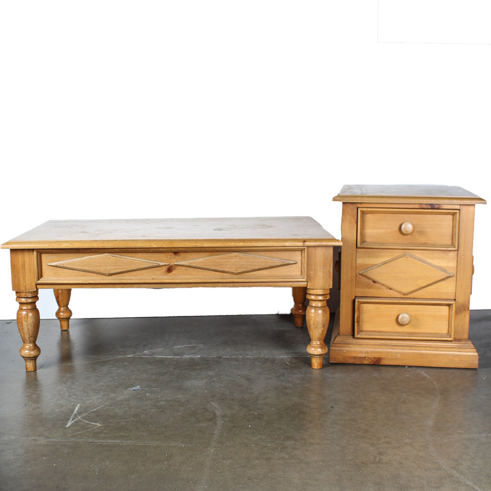 Broyhill Coffee Table And End Table Ebth