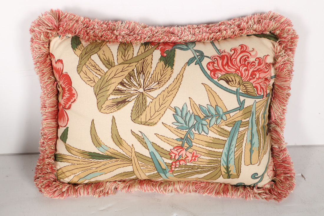 Collection of Pottery Barn Queen Size Bedding EBTH