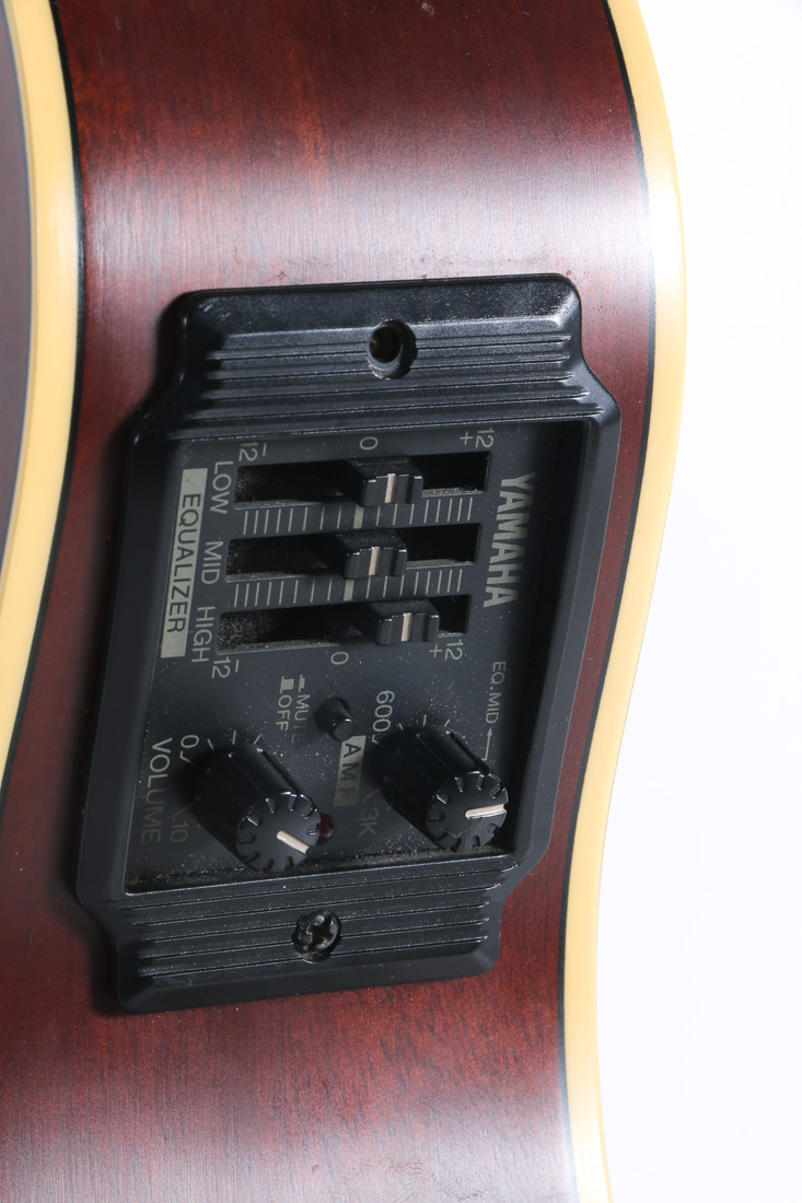 Yamaha APX4A Acoustic/Electric Guitar EBTH