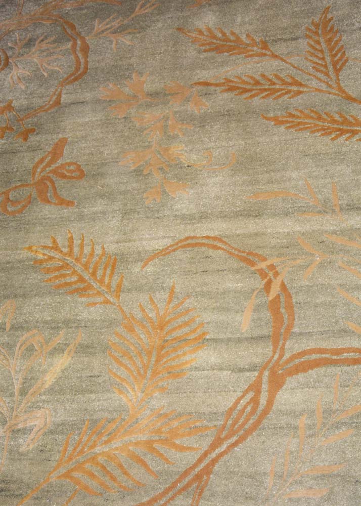 Sea Green and Gold Tone Rug EBTH