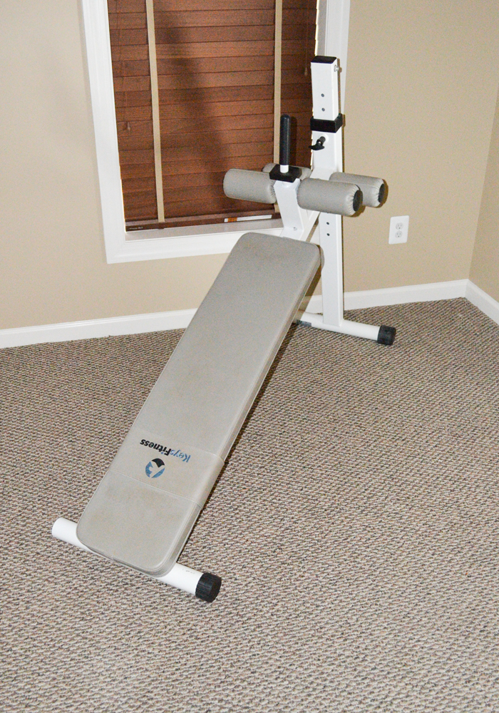 Keys Fitness Decline Situp Bench with Weights EBTH