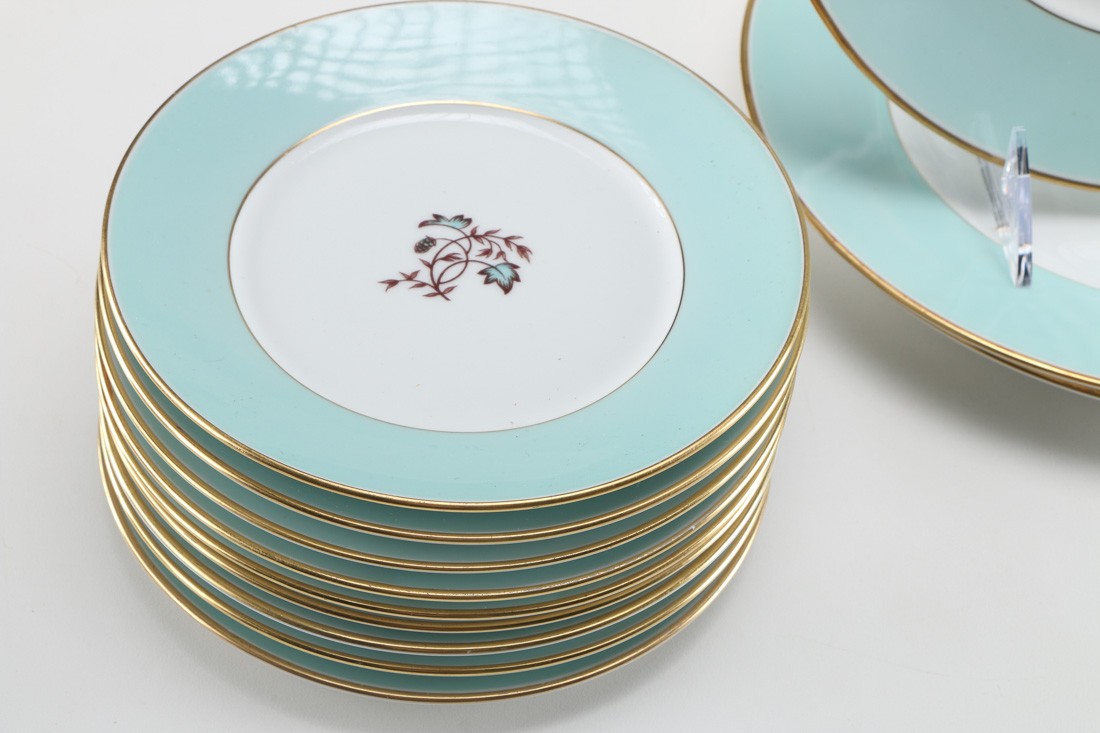 Collection of Robin's Egg Blue Dishes EBTH