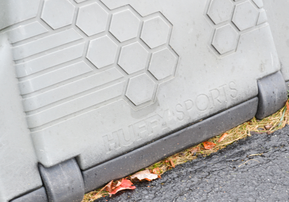 Huffy Sports Adjustable Height Basketball Hoop EBTH