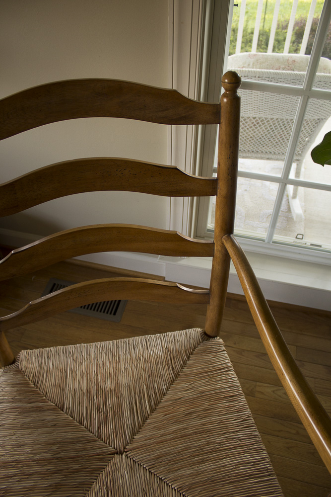 Cushioned Rush Seat Chair and Ottoman EBTH