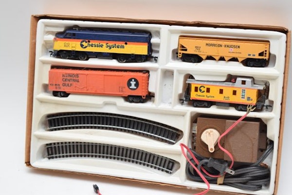 Vintage Bachmann HO Scale Diesel Hustler Electric Train 