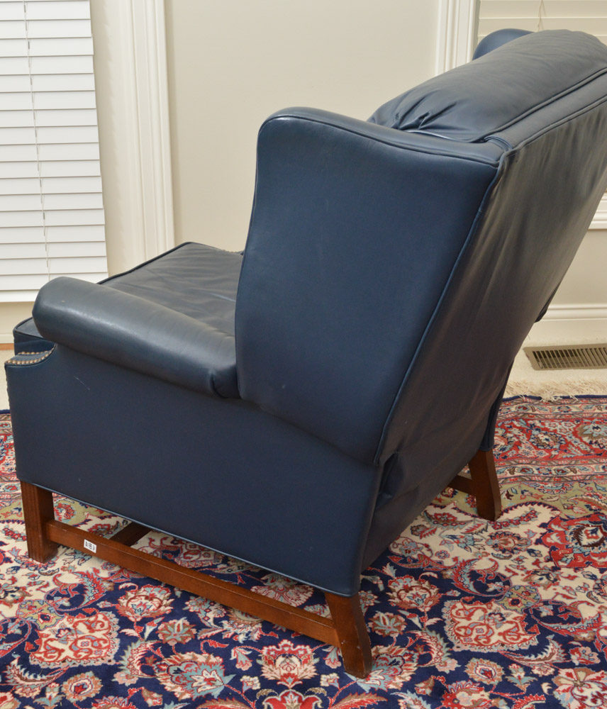 LaZBoy "Classics" Leather Wing Back Recliner EBTH