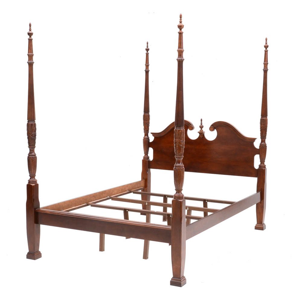 Four Poster Queen Bed Frame EBTH