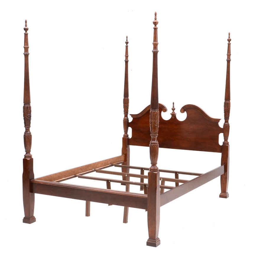 Four Poster Queen Bed Frame | EBTH