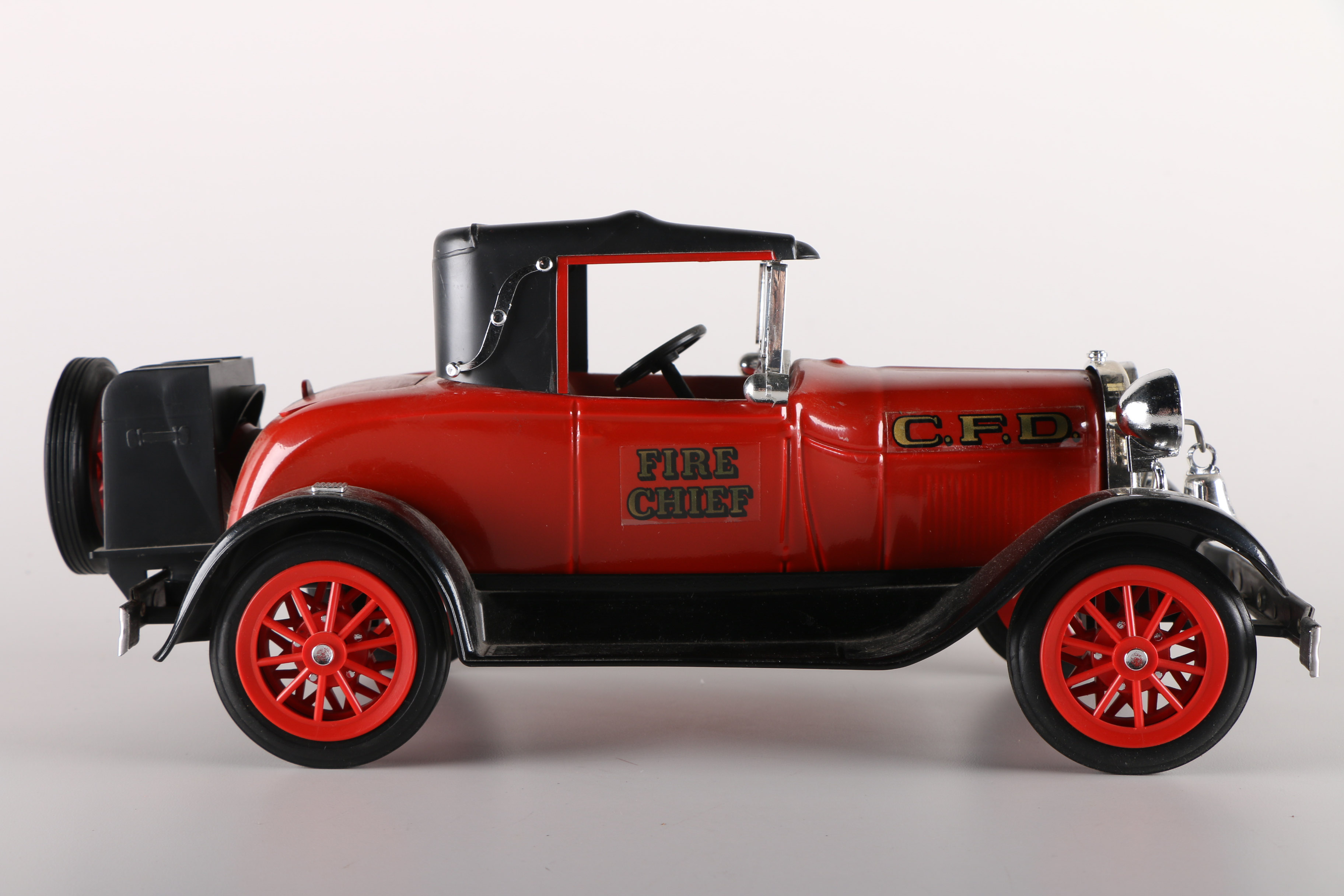 Jim Beam Fire Chief Car Decanter EBTH