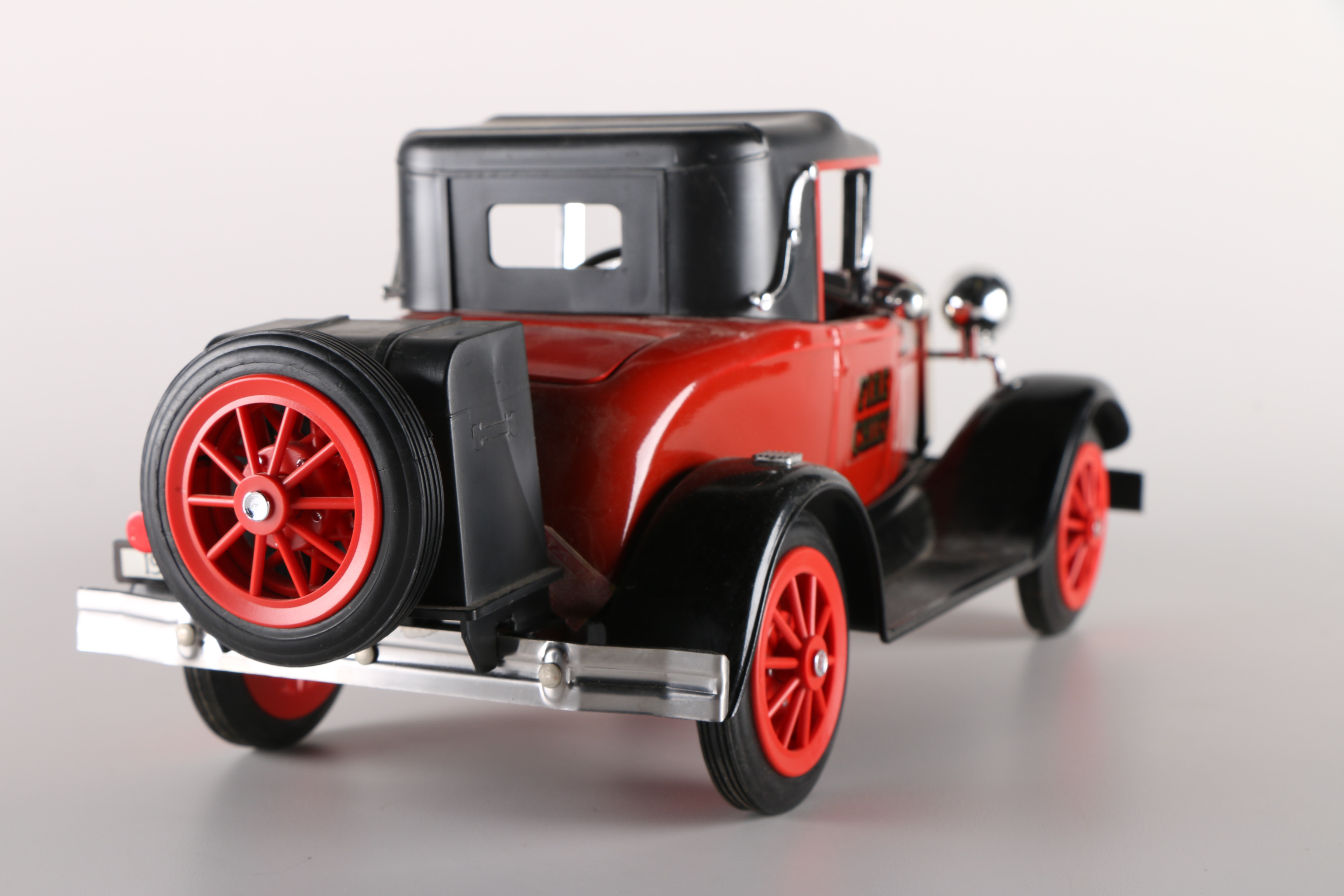 Jim Beam Fire Chief Car Decanter EBTH