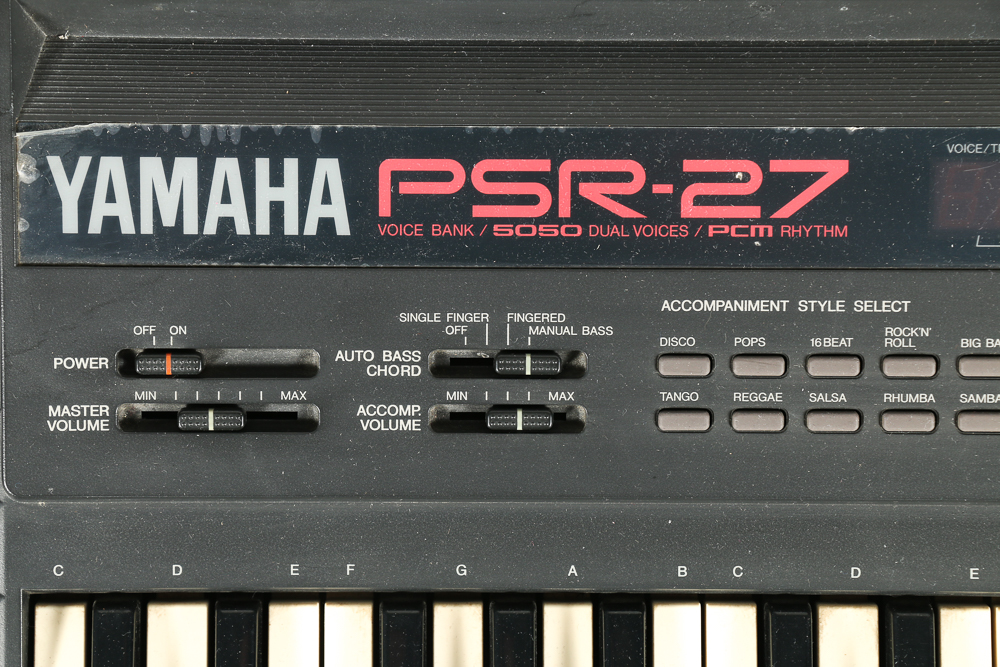 Yamaha PSR27 Keyboard EBTH