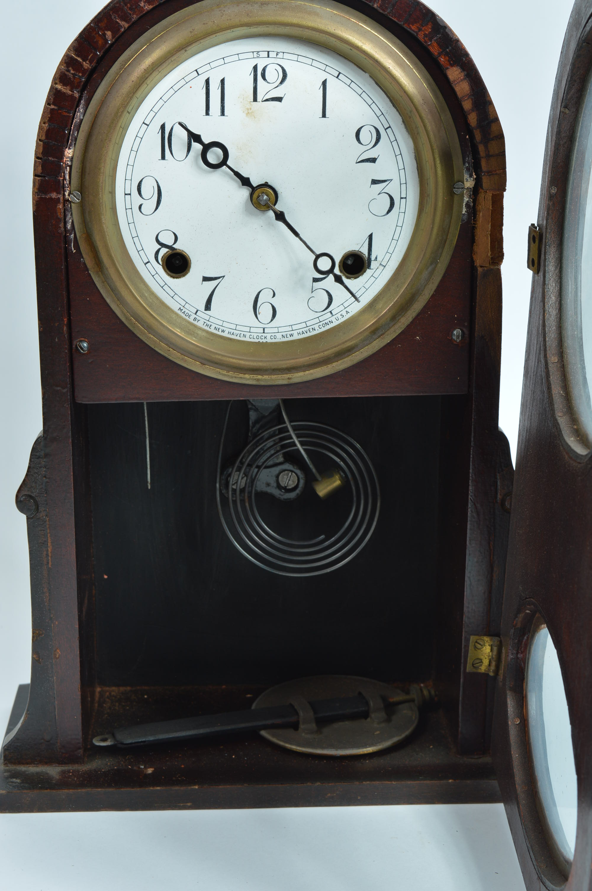 New Haven Clock Company Mantel Clock EBTH