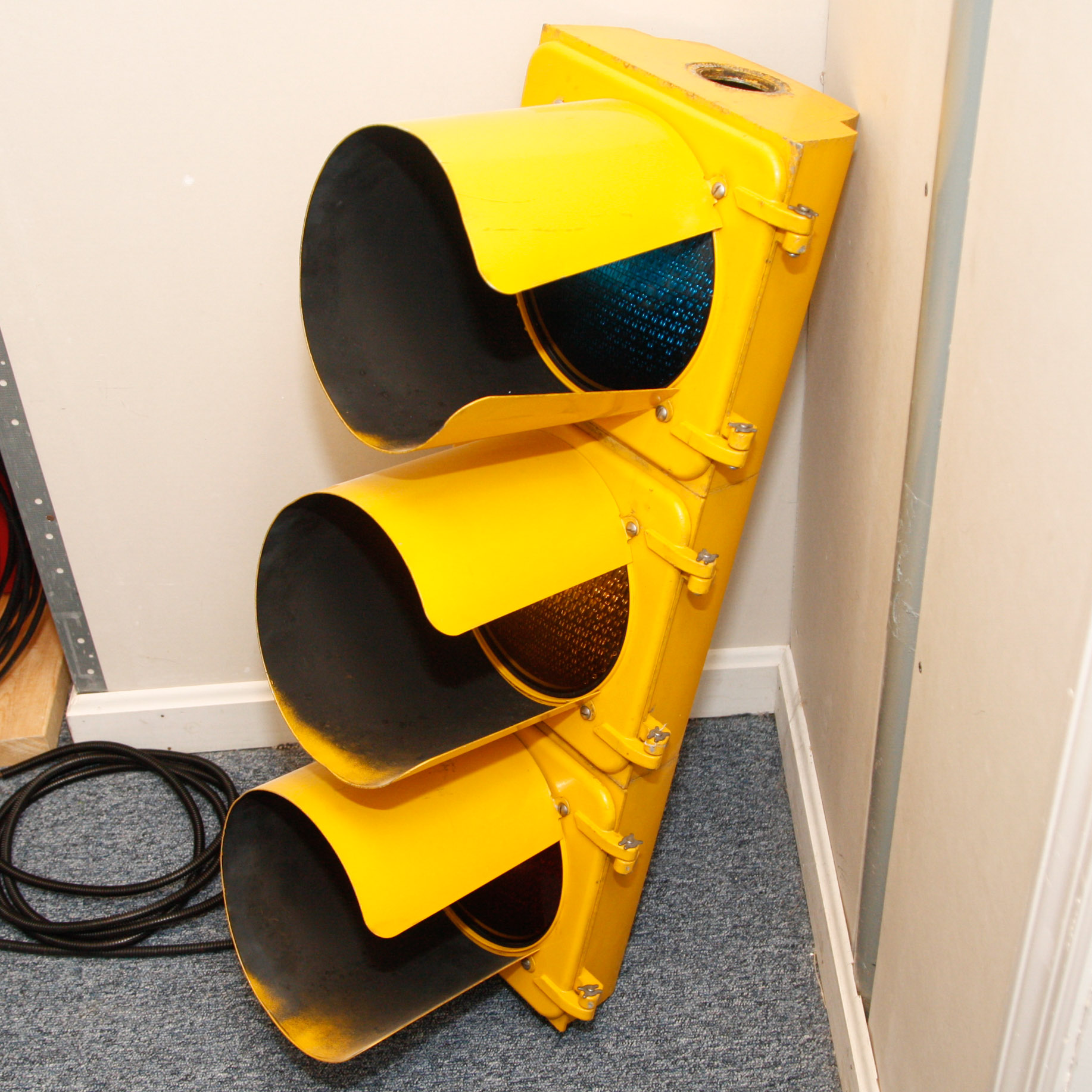 Eagle Signal Traffic Light EBTH