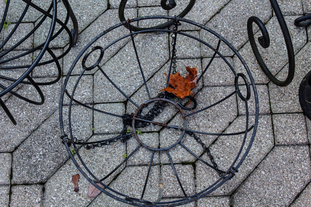 Wrought Iron Garden Decor EBTH