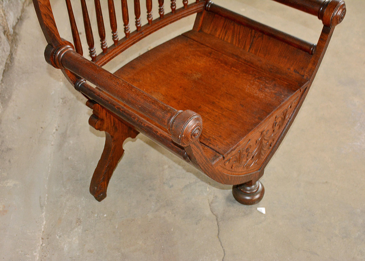 Wooden Captains Chair EBTH