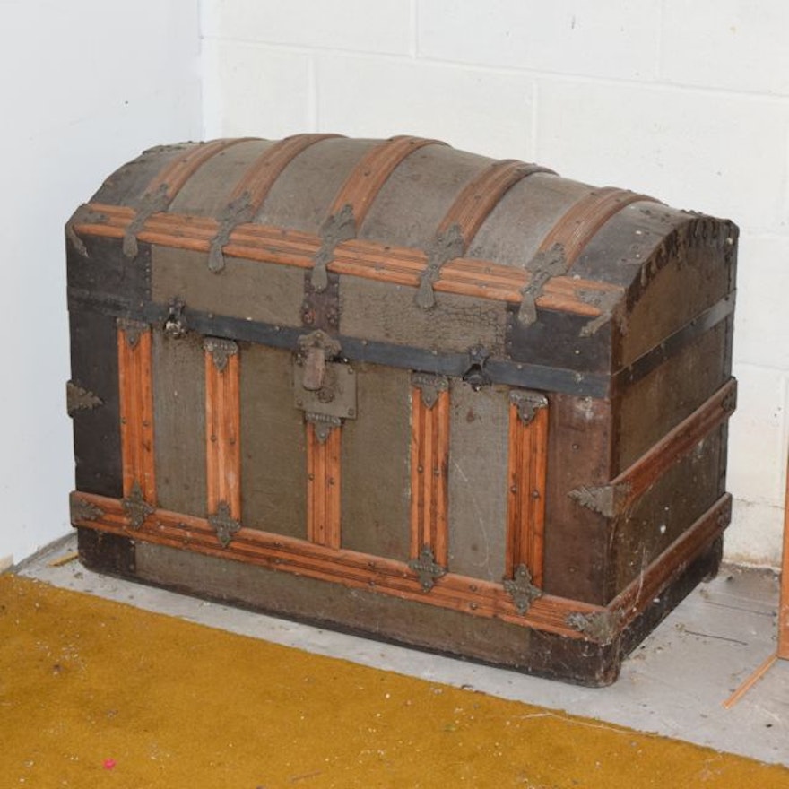 Antique Humpback Trunk EBTH