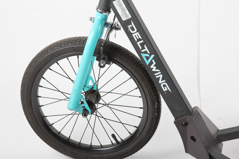 Blue Delta Wing Razor Scooter EBTH