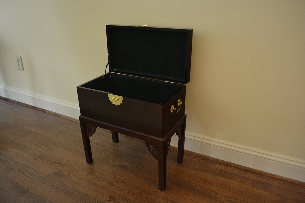 Wooden Chest on Stand EBTH