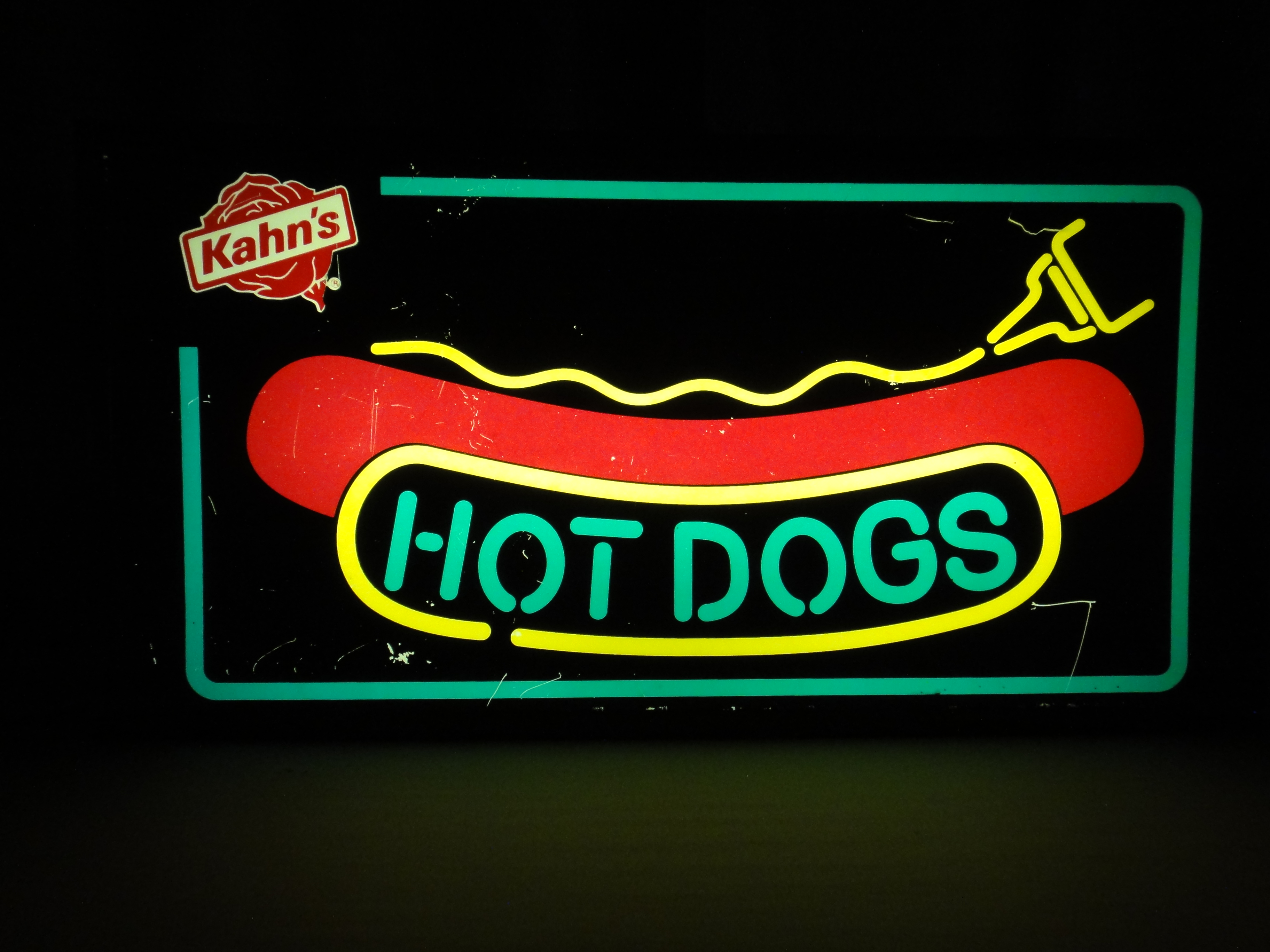 Vintage Kahn's Hot Dogs Neon Lighted Sign EBTH