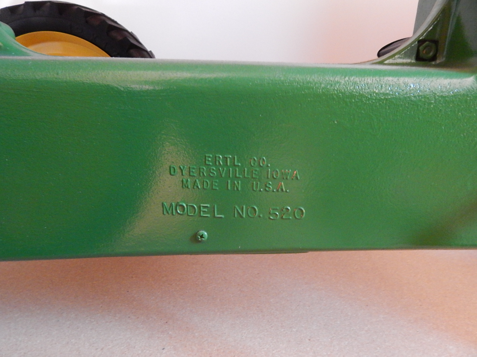 ERTL John Deere Model 520 Pedal Tractor EBTH