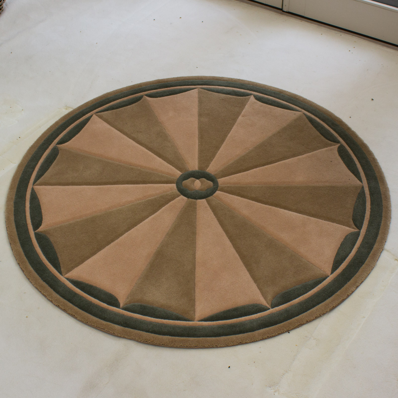 Masland Custom Medallion Rug EBTH