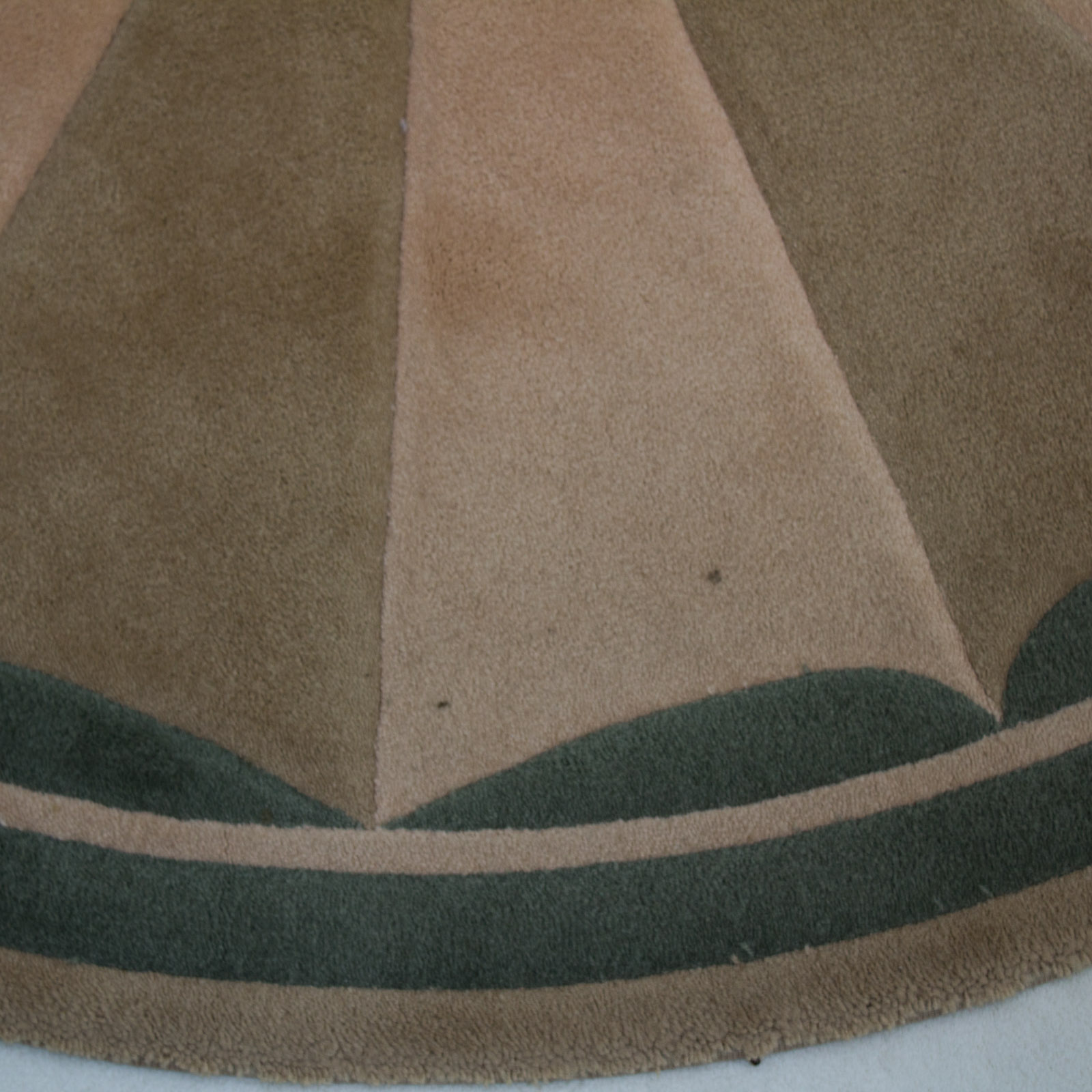 Masland Custom Medallion Rug EBTH