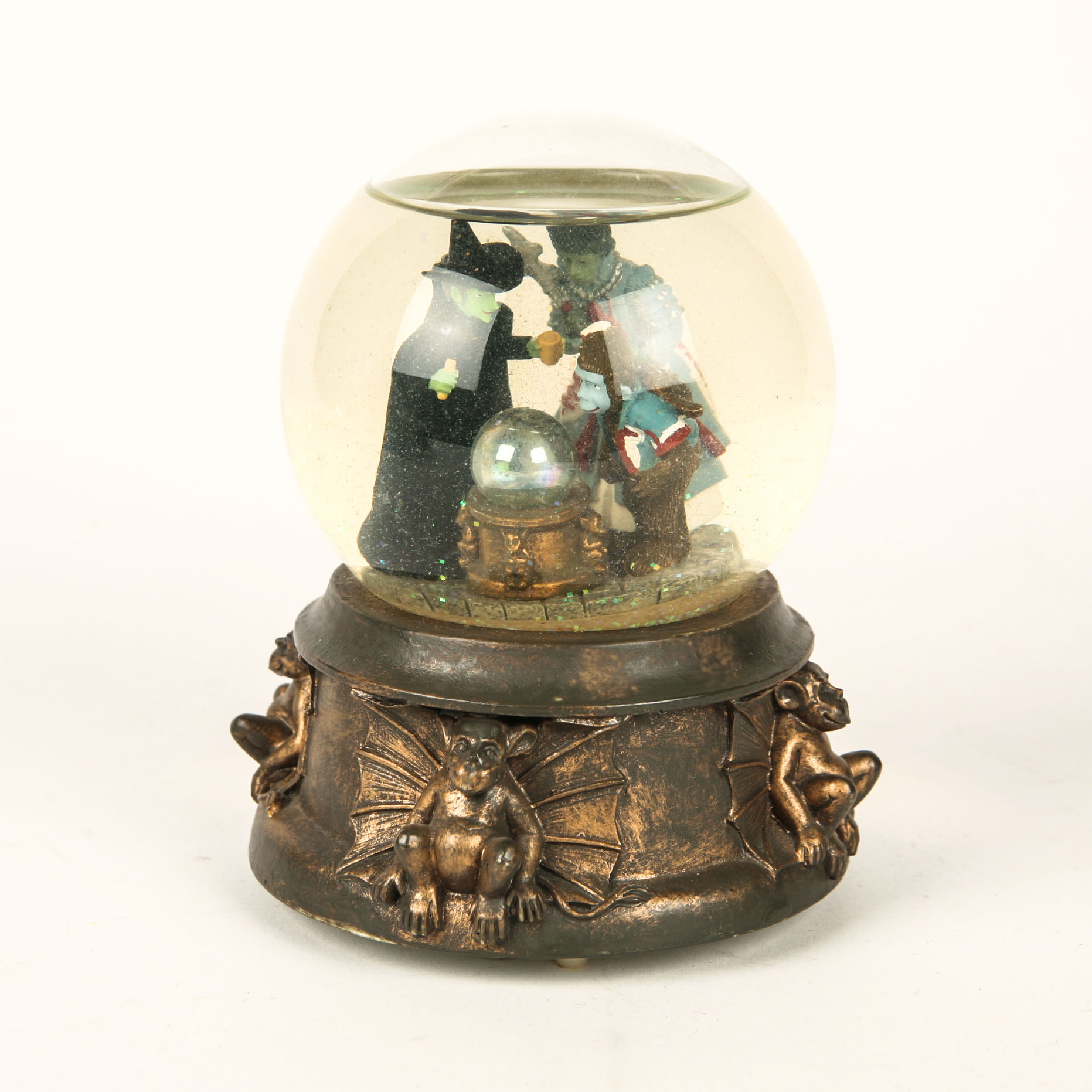 Wizard of Oz Snow Globe EBTH