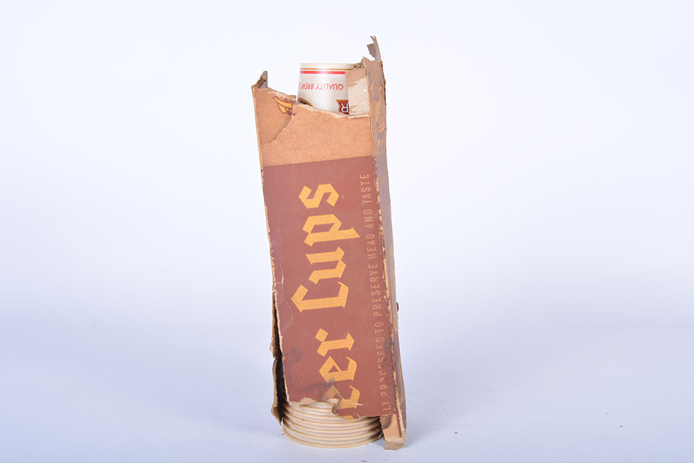 Vintage Louisville Oertels Paper Beer Cups EBTH