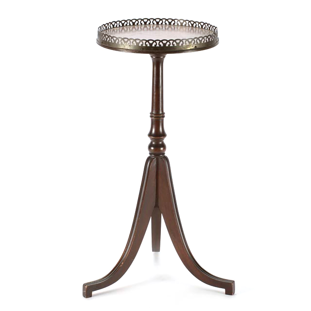 Vintage Ferguson Brothers Table EBTH