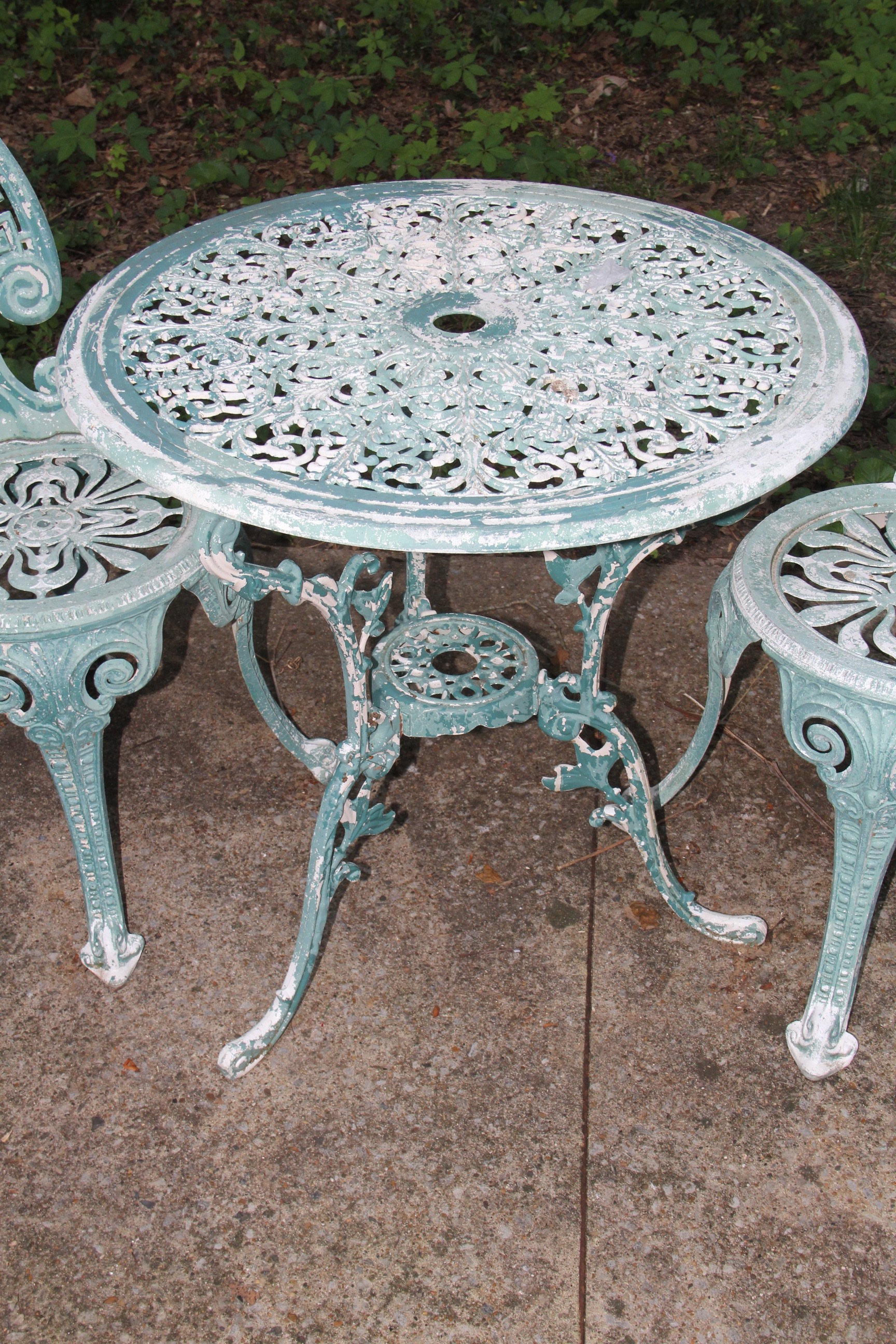 Cast Iron Patio Table and Chairs EBTH
