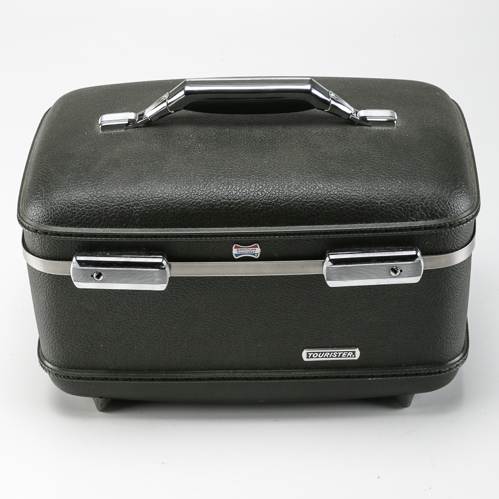 american tourister vanity bag