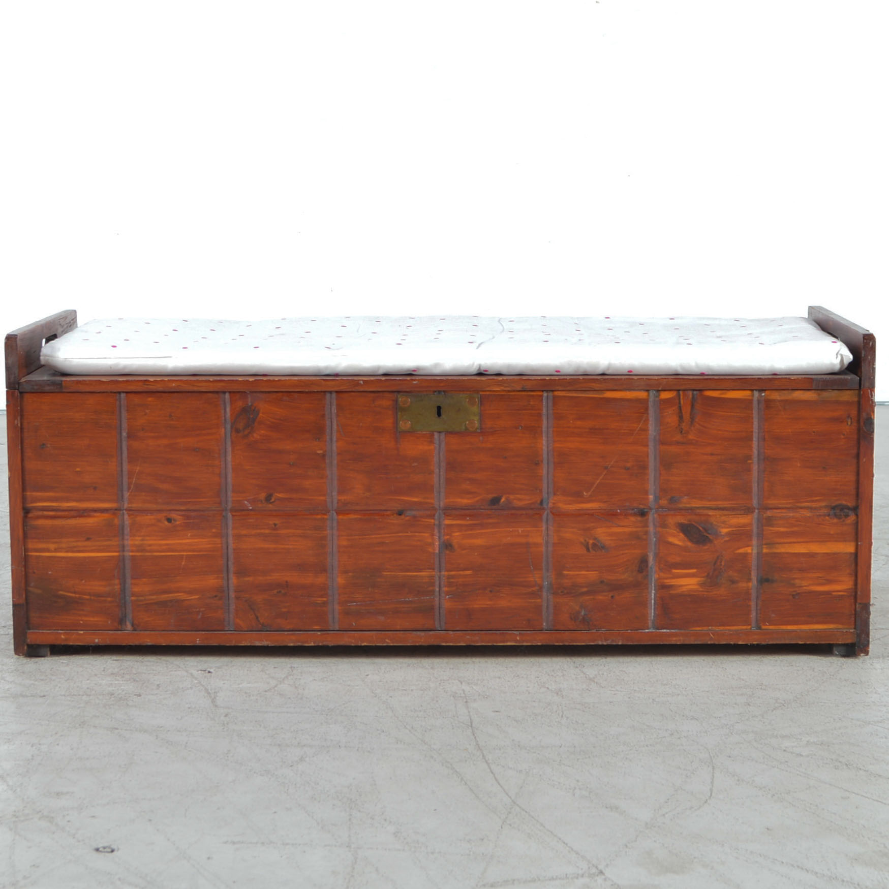 Vintage Cedar Chest Bench with Upholstered Cushion EBTH