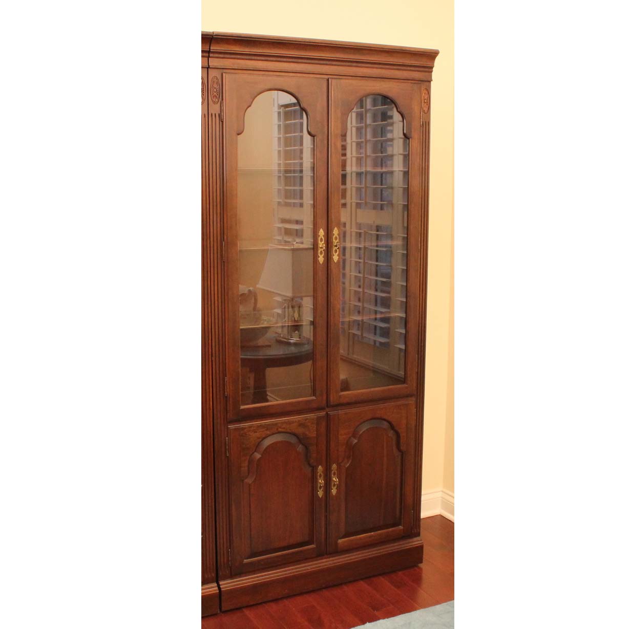 Ethan Allen Court" Cherry China EBTH