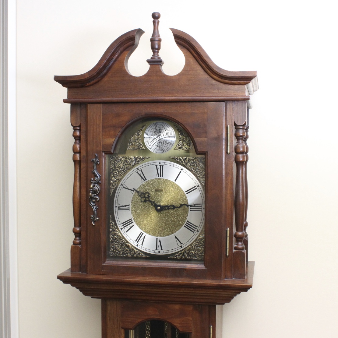 Vintage Emperor Walnut Grandfather Clock EBTH