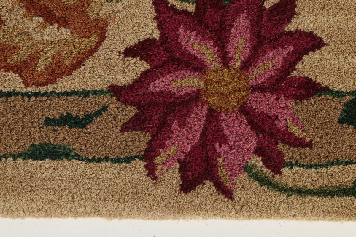 HandTufted Mahdavi Indian Wool Rug EBTH