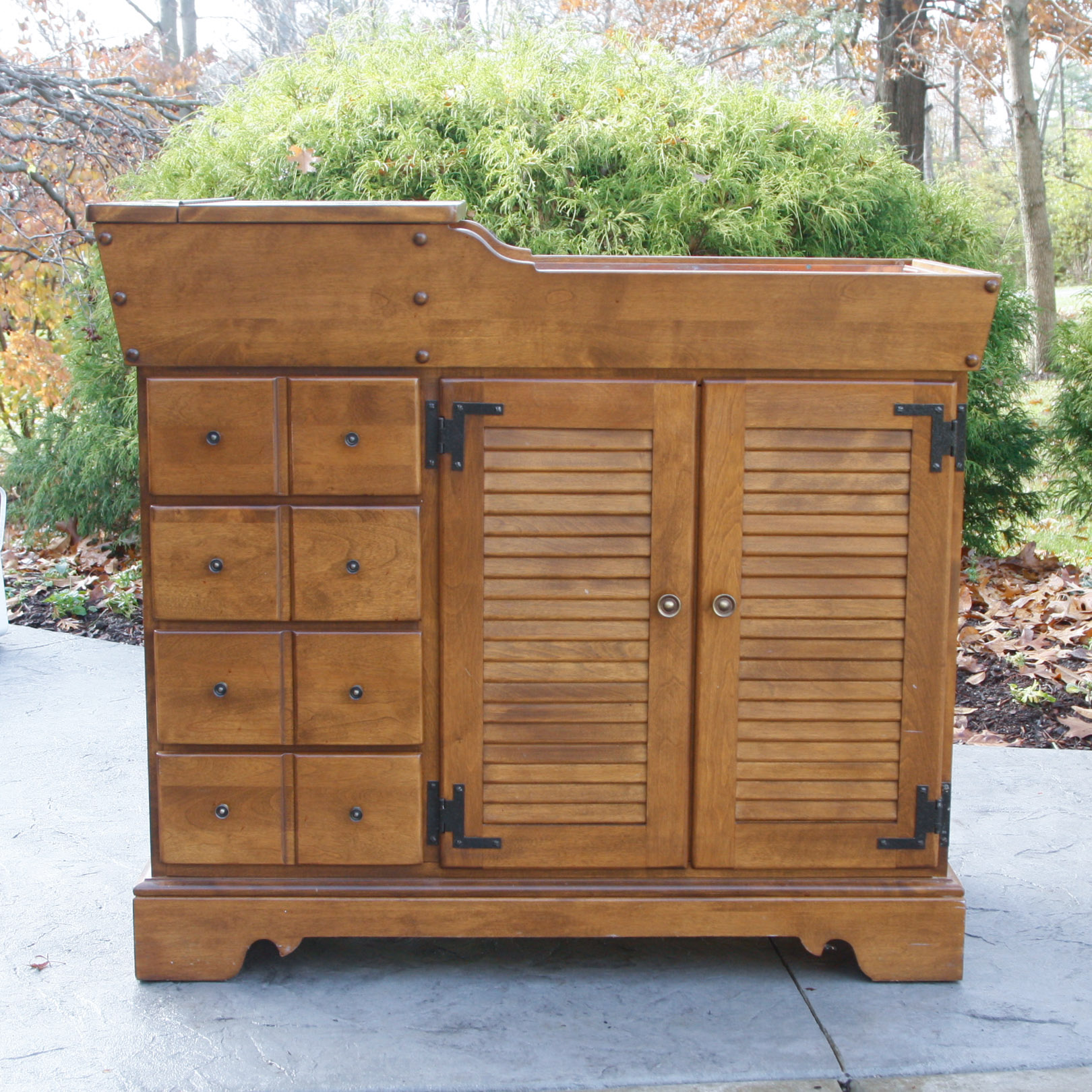 Ethan Allen Heirloom Dry Sink with Copper Insert EBTH