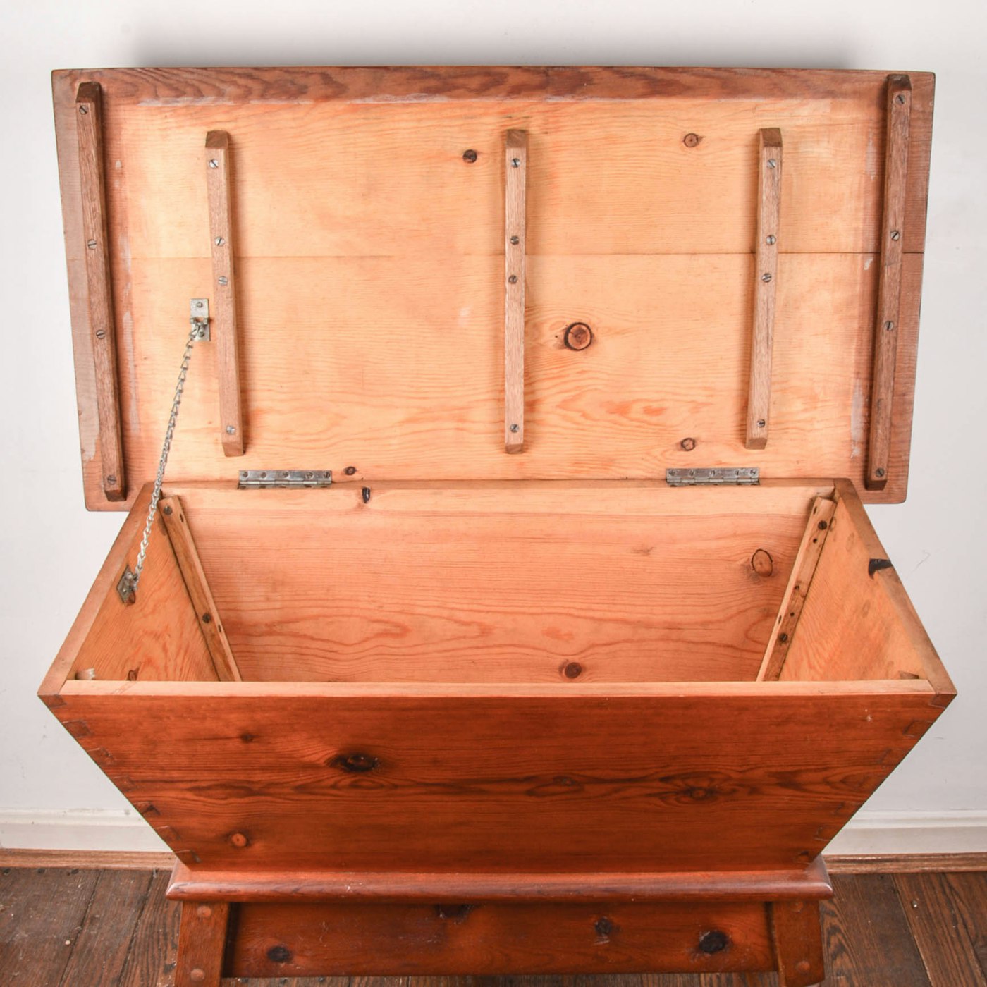 Antique Dough Box Table | EBTH