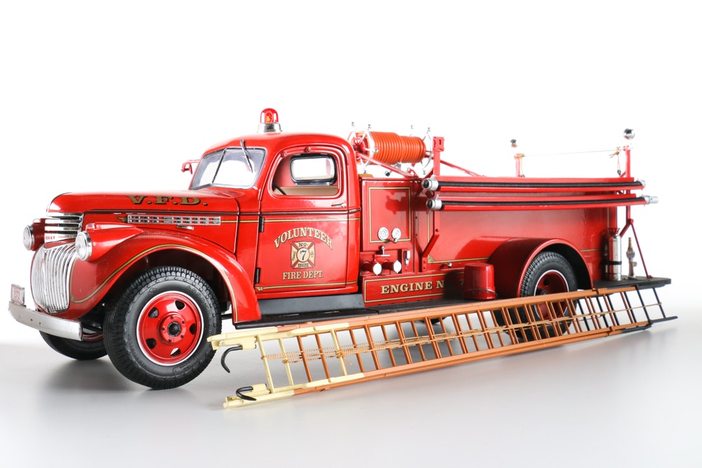1941 Chevrolet Fire Truck DieCast by Highway 61 EBTH