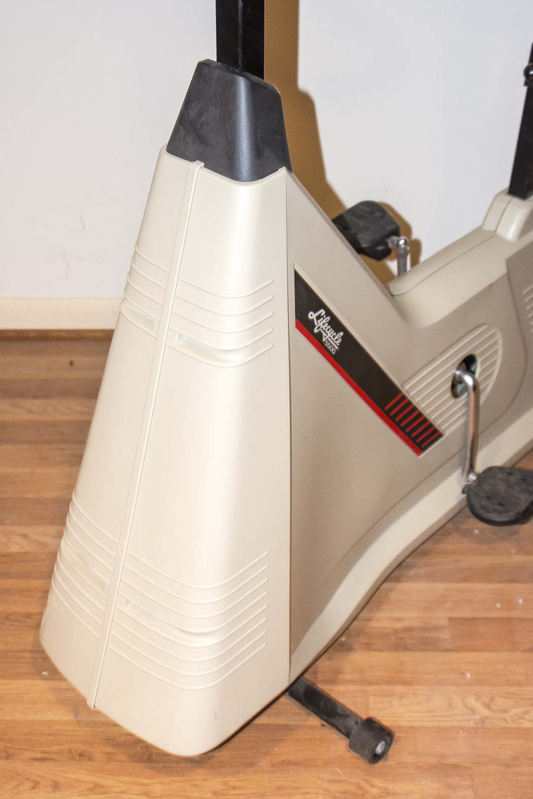 lifecycle 5500 exercise bike