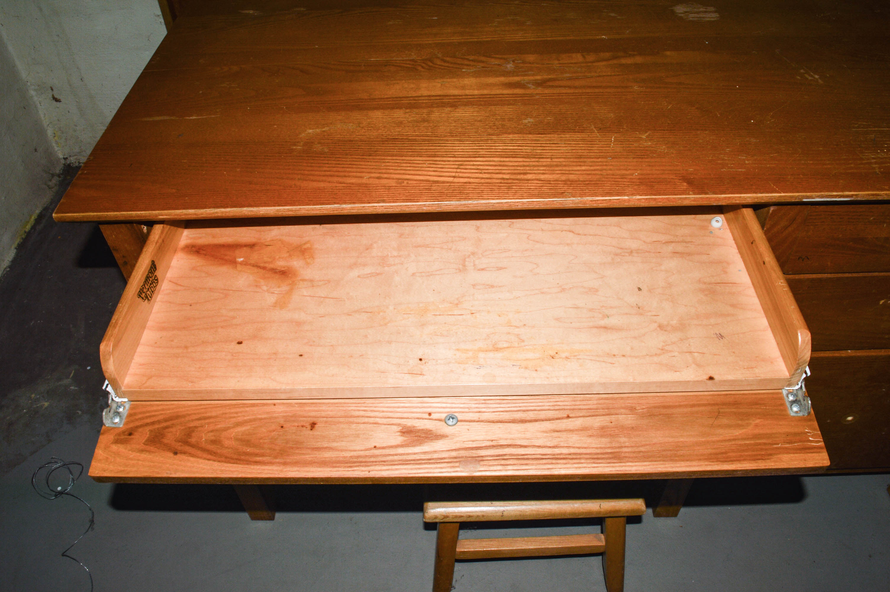 Vermont Tubbs Bunk Bed Set with Desk and Bin Rack EBTH