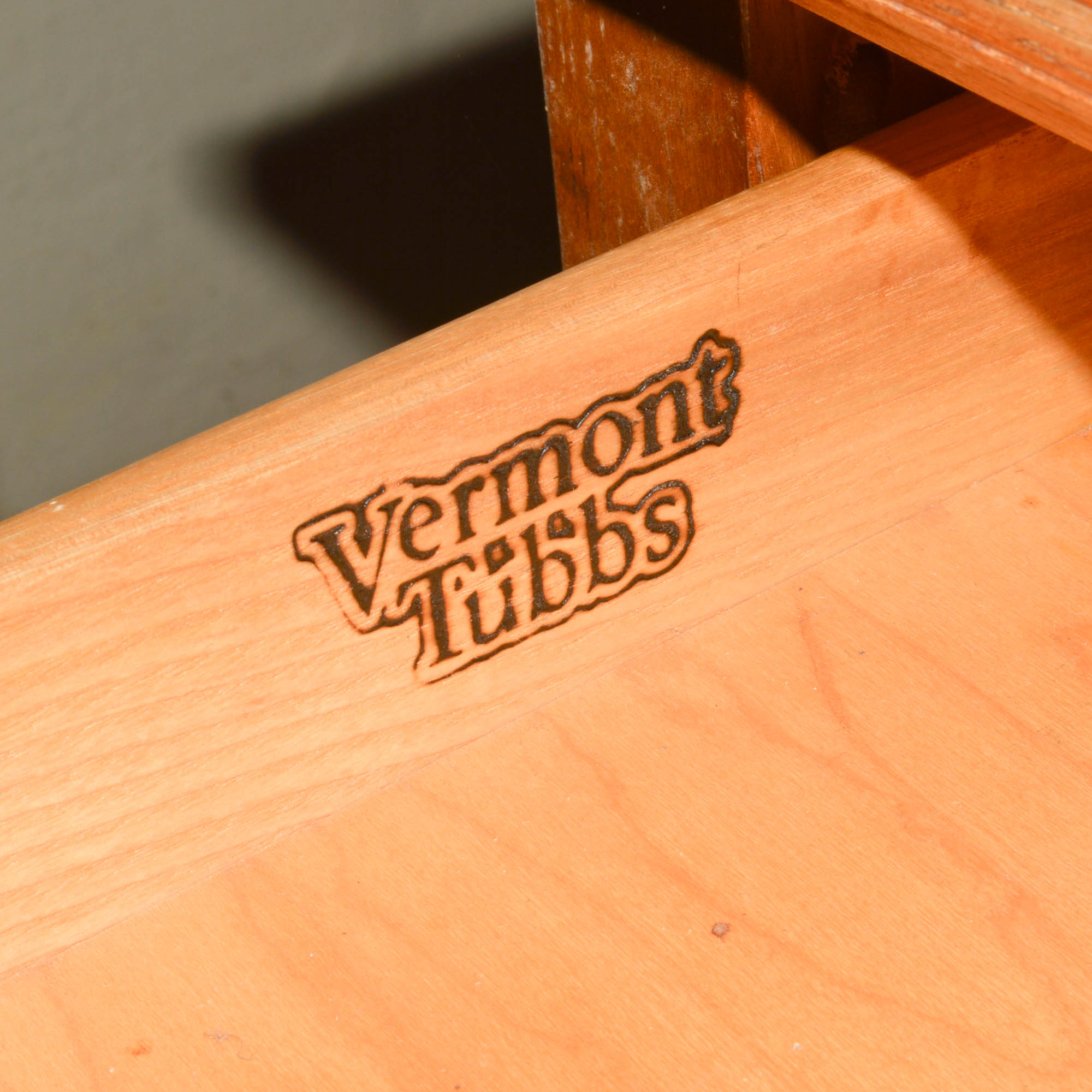 Vermont Tubbs Bunk Bed Set with Desk and Bin Rack EBTH