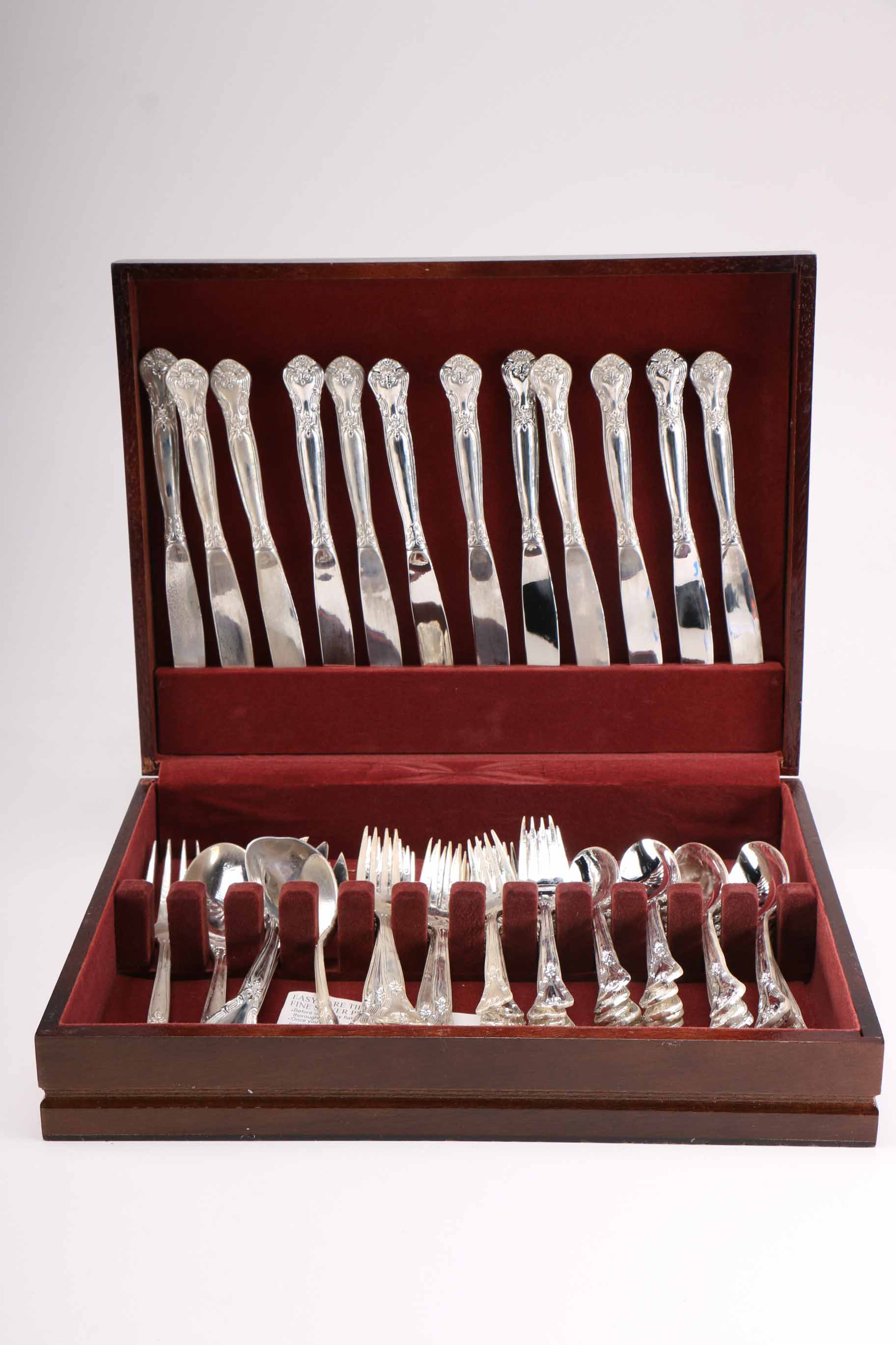 Godinger "Grand Master" Silver Plate Flatware Set EBTH