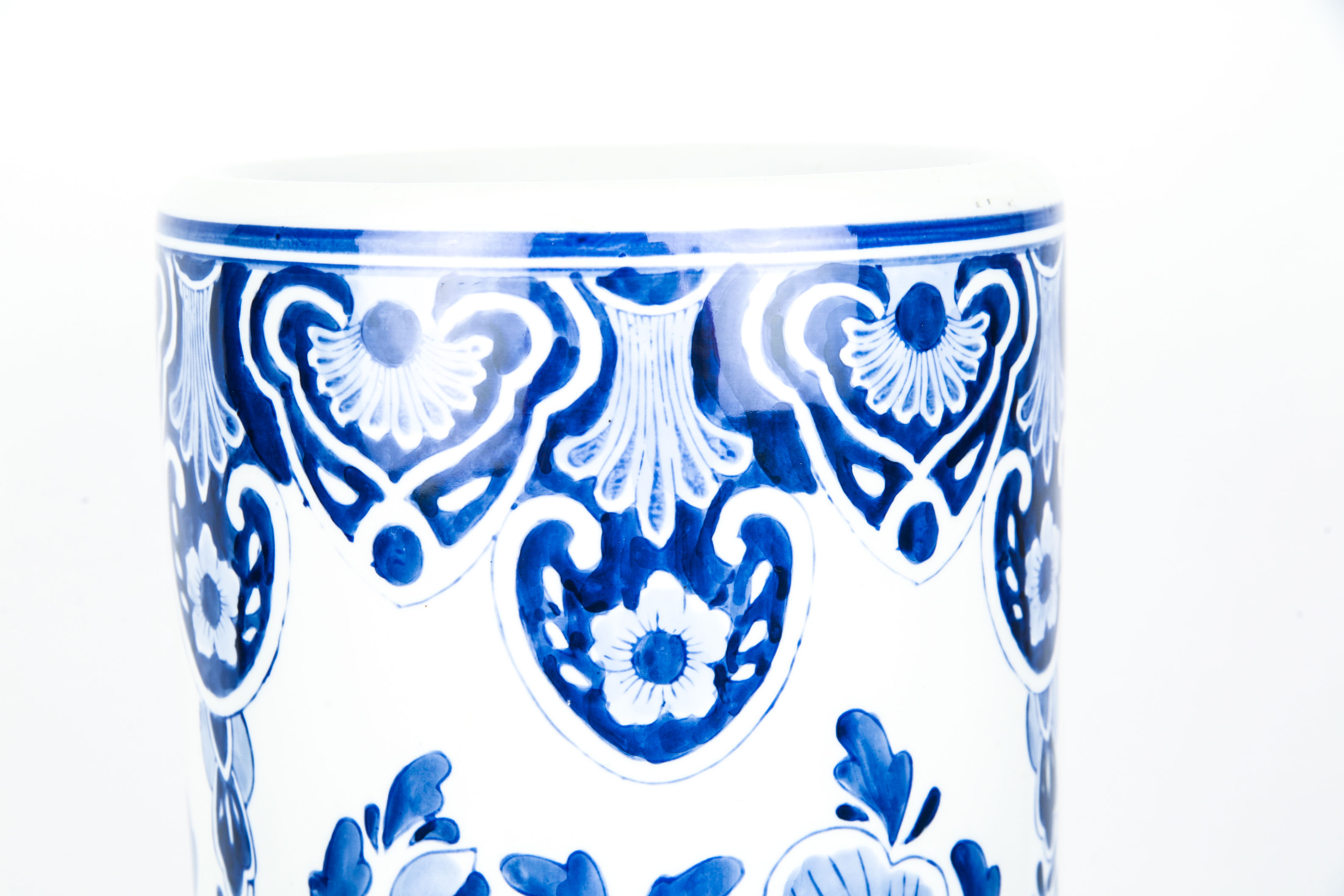 Chinese Inspired Blue and White Ceramic Umbrella Stand. EBTH