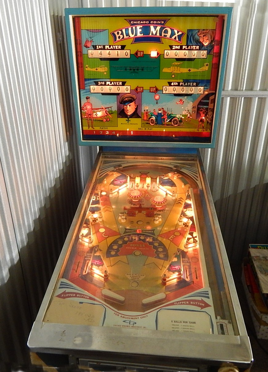 Vintage "Blue Max" Pinball Machine EBTH