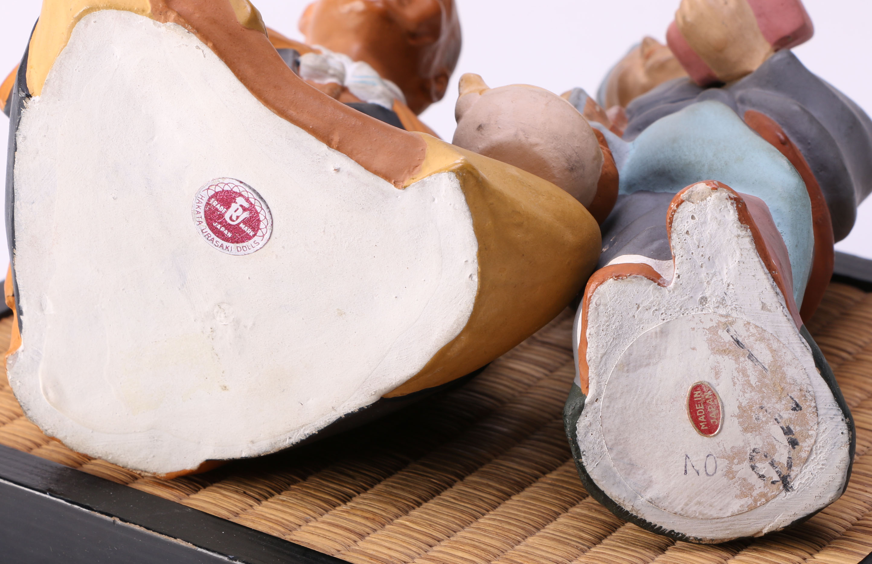 Hakata Urasaki Figurines With Stands EBTH