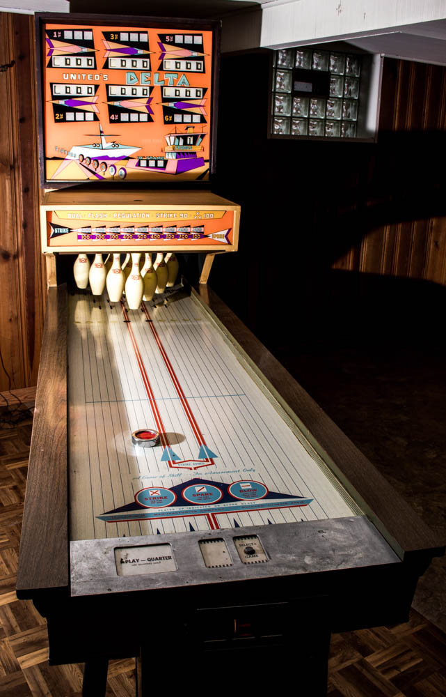 electronic bowling game