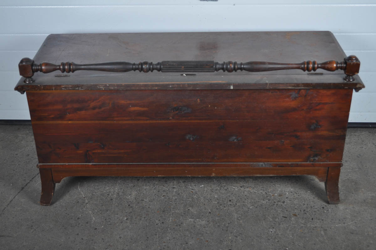 Antique Cavalier Cedar Chest EBTH
